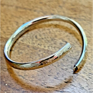 Vintage Carl-Art Sterling Silver BABY Toddler Bracelet Hinged Bangle Collectible